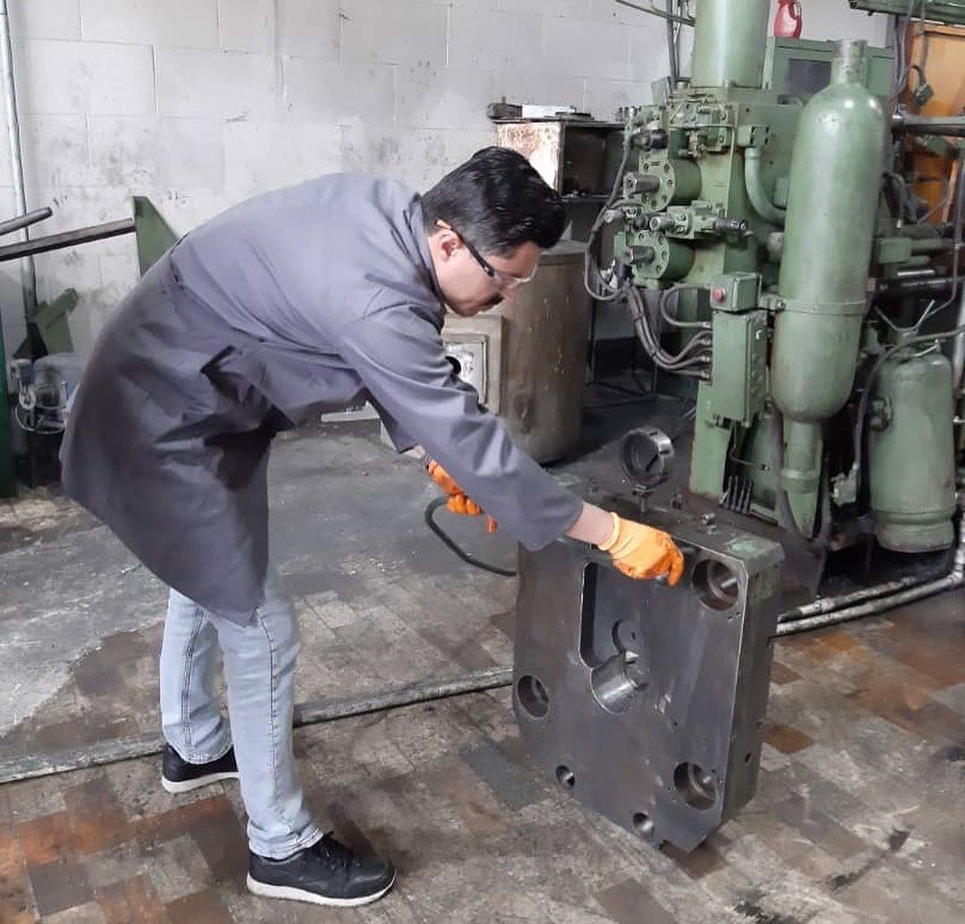 مشاوره در ساخت قالب های دایکاستی